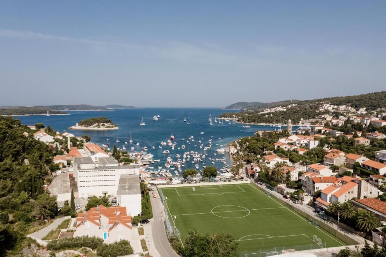 Apartment Sunny Elza 2 Hvar Town Buitenkant foto