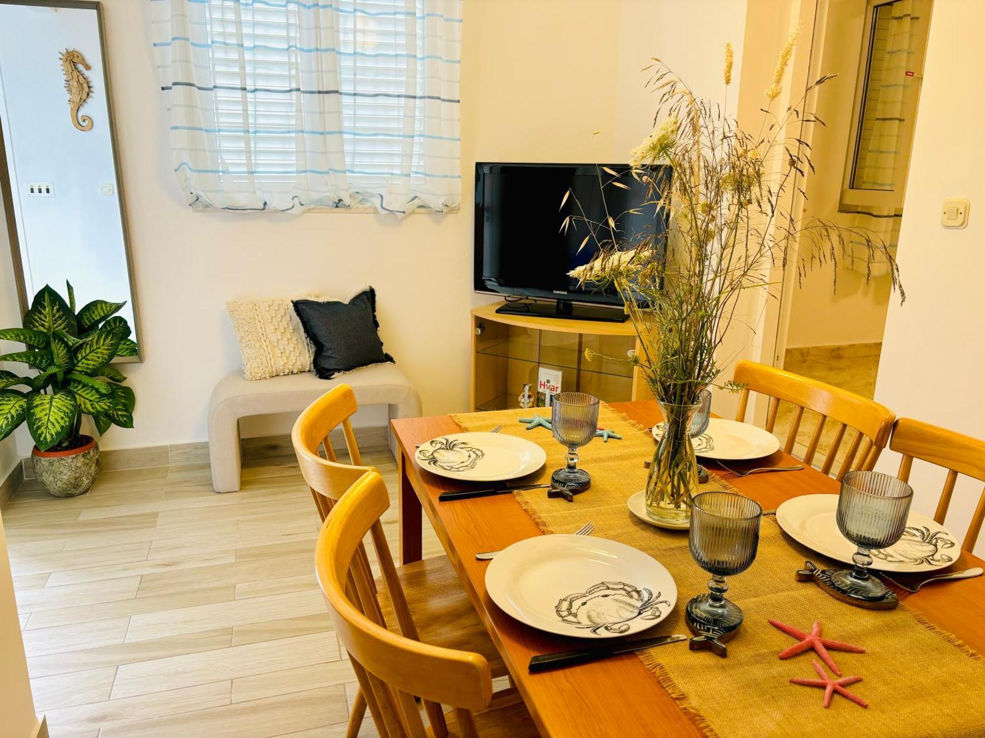 Apartment Sunny Elza 2 Hvar Town Buitenkant foto