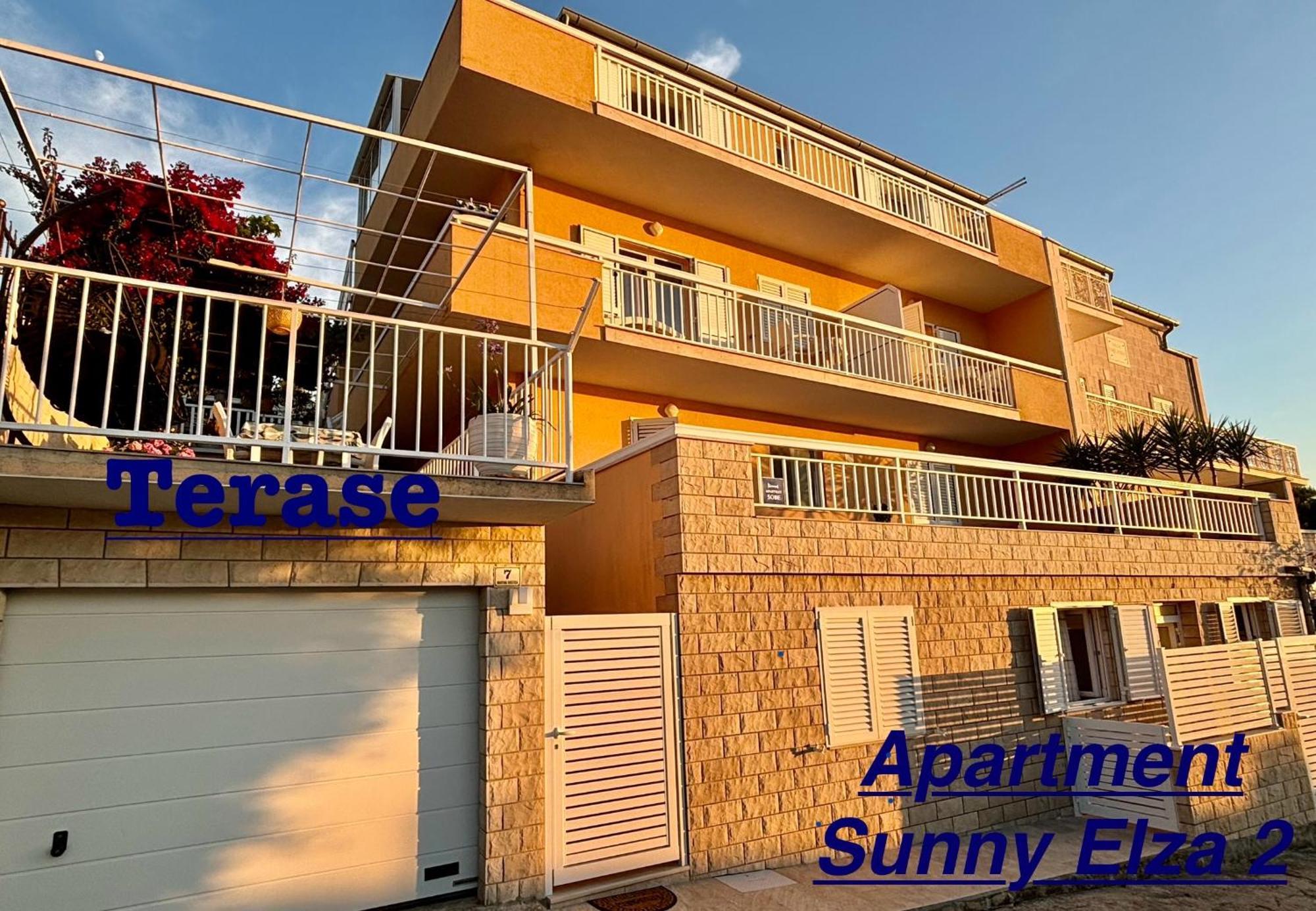 Apartment Sunny Elza 2 Hvar Town Buitenkant foto